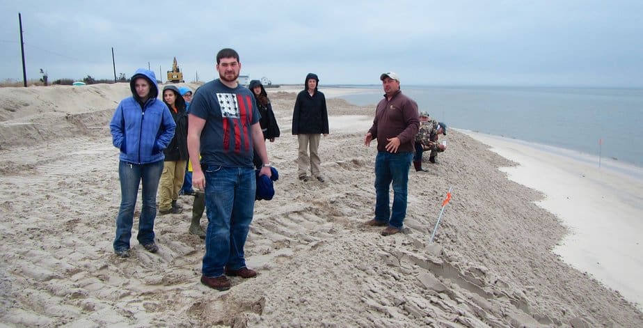 Speaking-to-DLUR-staff