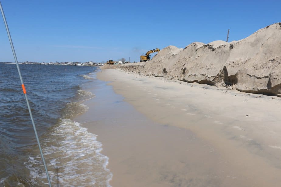 fortescue-beach-building