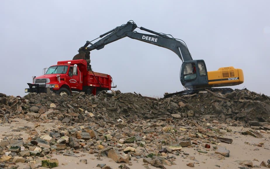 thompsons beach rubble